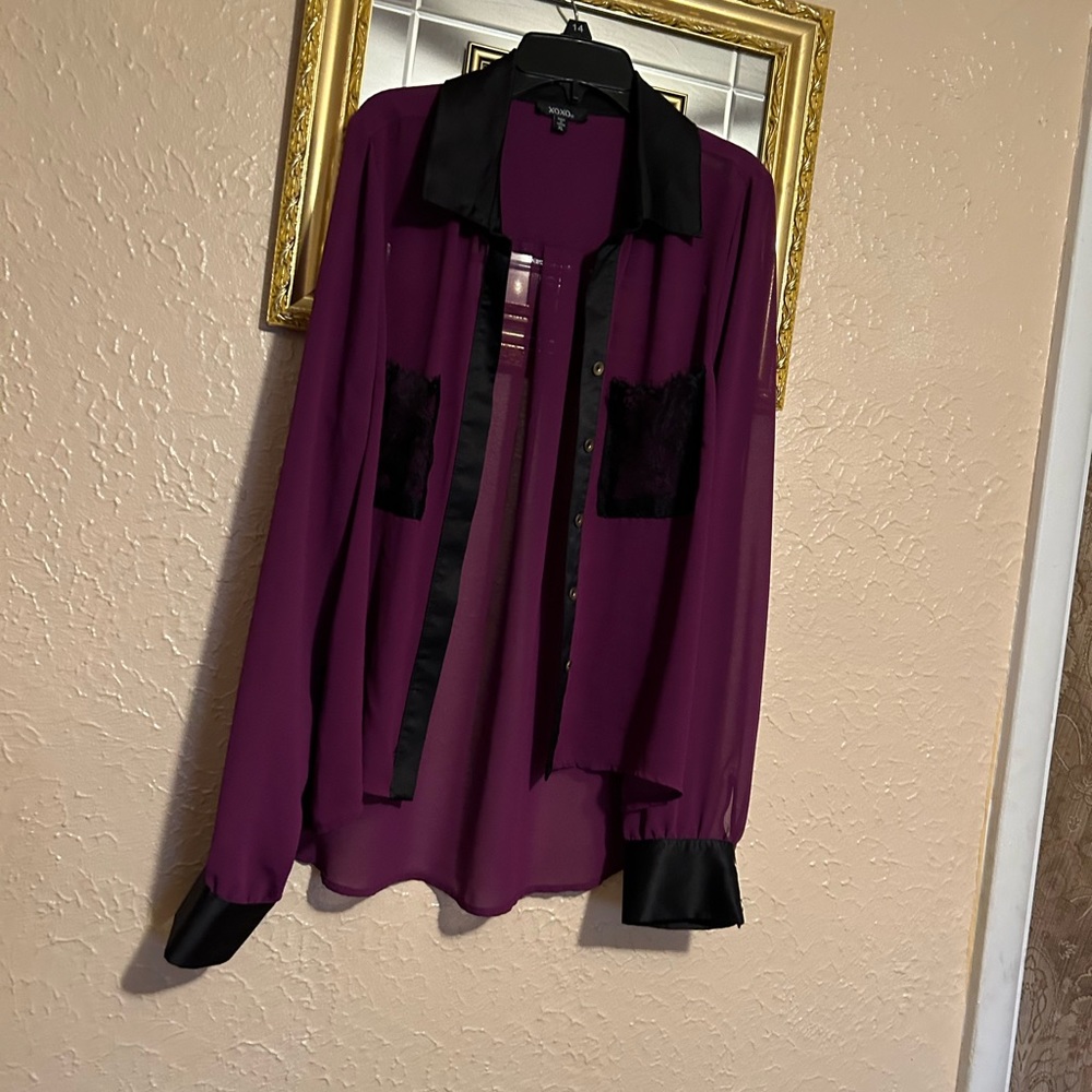 XOXO shirt size XL